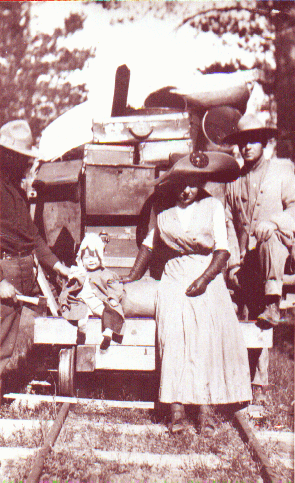 moving.gif (134325 bytes)